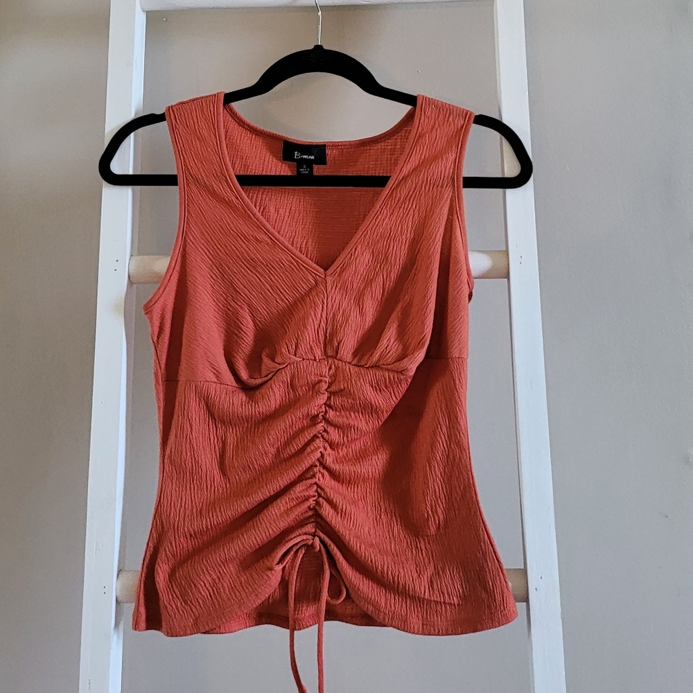 B•Wear tank top